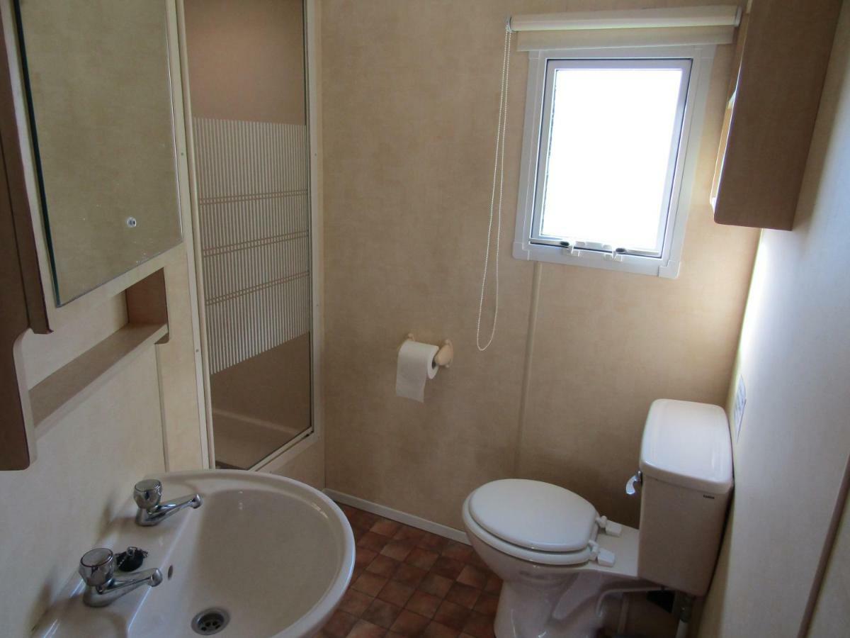 Fenlake Holiday Accommodation Metheringham エクステリア 写真